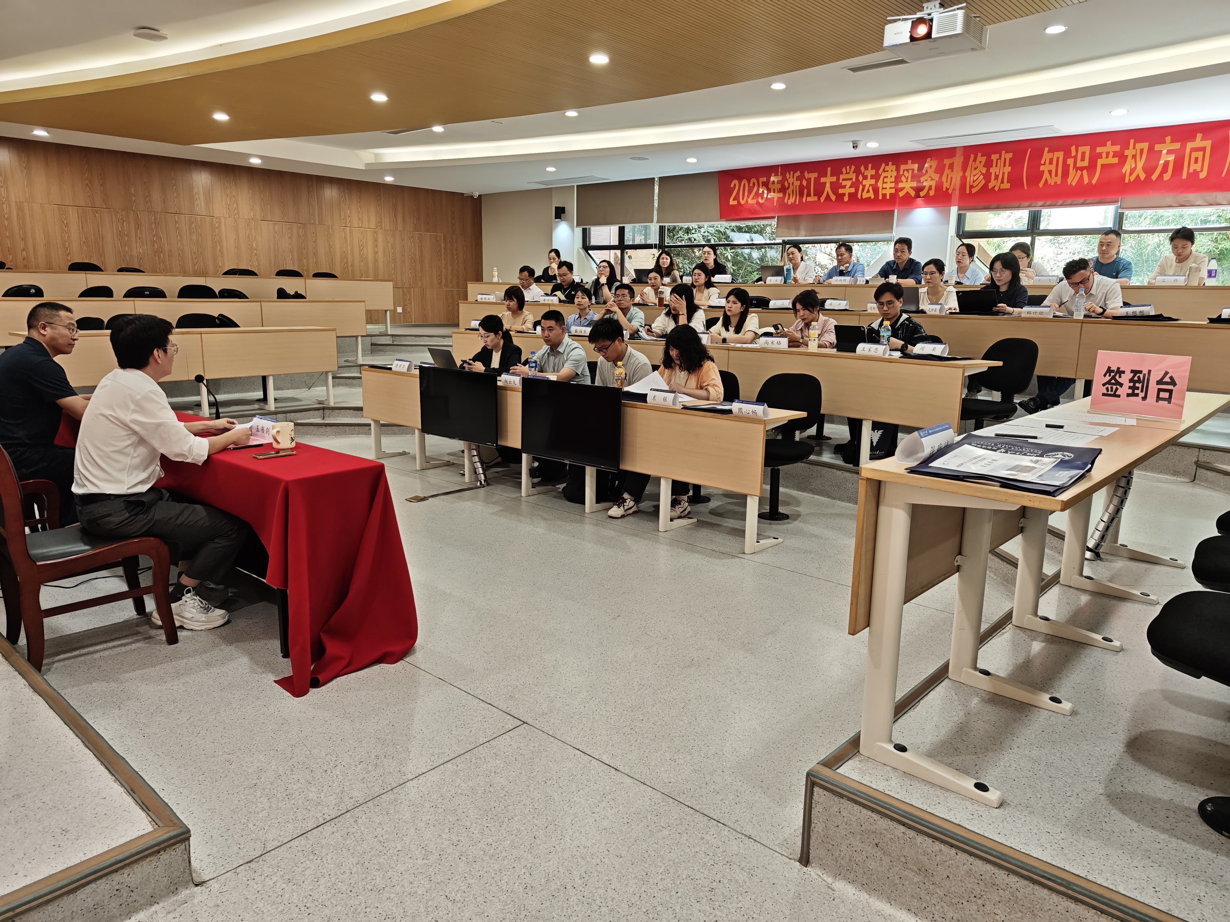 IMG_20250613_153251.jpg IMG_20250613_153251.jpg